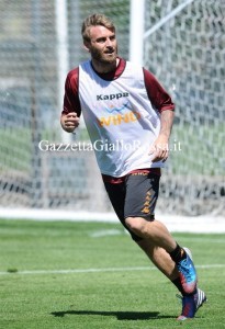 allenamento De Rossi (no primo piano)