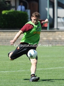 allenamento totti (no primo piano)