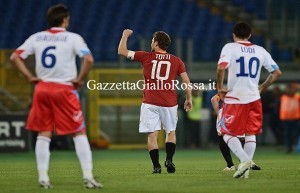 roma catania Totti