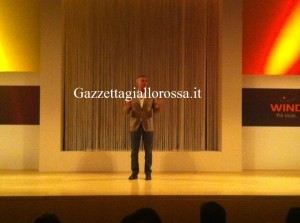 Massimo Ghini sul palco
