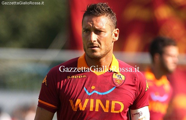 Totti - Wallpaper Gallery