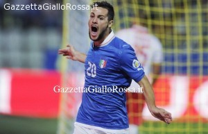 Destro esulta dopo il gol