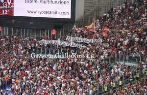 striscione roma atalanta