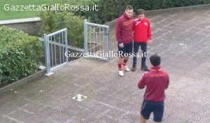 Burdisso e Totti