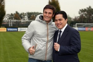 Thohir con capitan Zanetti (inter.it)