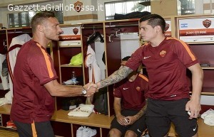 Totti dà il benvenuto a Iturbe