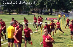 Tour As Roma Usa Squadra Paletti 4