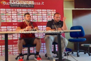 Castan risponde alle domande dei cronisti