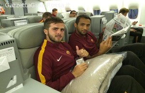 Gli inseparabili Pjanic e Benatia (foto asroma.it)