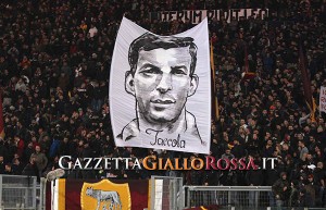 Roma-Sampdoria Curva Sud omaggia Taccola