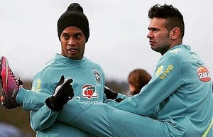 Ronaldinho e Castan