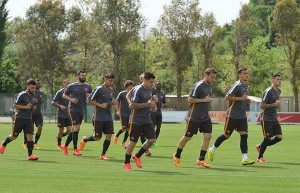 Allenamento a Trigoria (foto as roma)