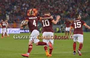 Nainggolan Totti