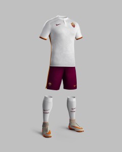 Completo seconda maglia Roma 2016
