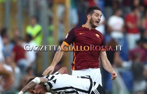 Manolas