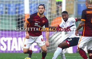 Manolas