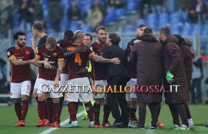 Roma-Genoa esultanza squadra