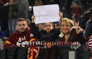 Roma-Palermo dedica a Totti