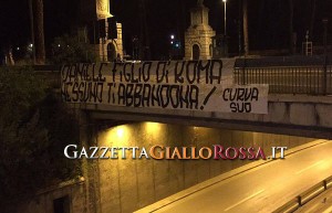 Striscione Colosseo curva sud