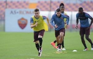 El Shaarawy e Strootman in allenamento (foto as roma.co)