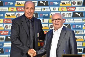 La presentazione di Ventura (foto ansa)