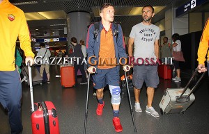 Mario Rui in stampelle Fiumicino03