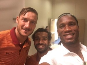 Selfie Totti Drogba