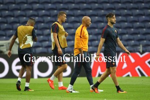 allenamento roma oporto