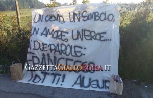 striscione-totti-trigoria