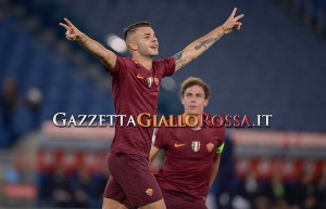 ROME, ITALY - OCTOBER 28: MArco Tumminello of AS Roma celebrates after scoring a goal during the Primavera Supercup match between AS Roma and FC Internazionale at Olimpico Stadium on October 28, 2016 in Rome, Italy. (Photo by Luciano Rossi/AS Roma via Getty Images)