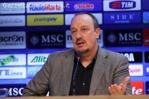 Il tecnico del Napoli Rafael Benitez