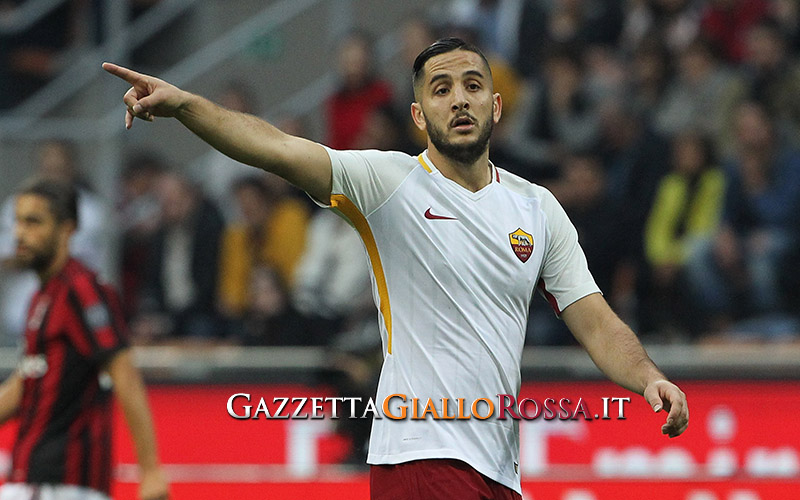 Manolas